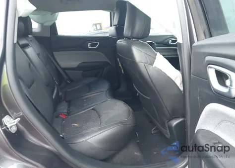 2022 Jeep Compass Latitude 4X4 from USA, damaged, VIN 3C4NJDBB4NT101786